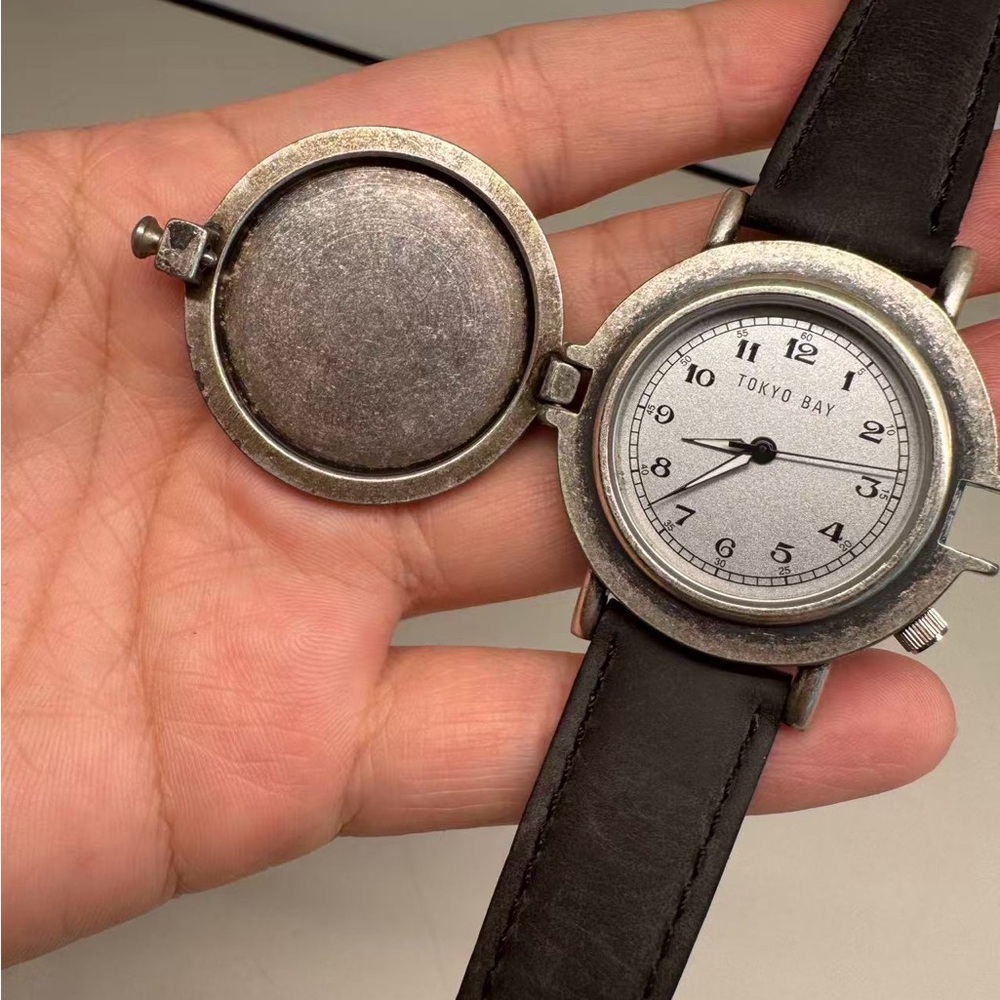 Vintage Tokyo Bay Watch Working - Picture 8 of 8